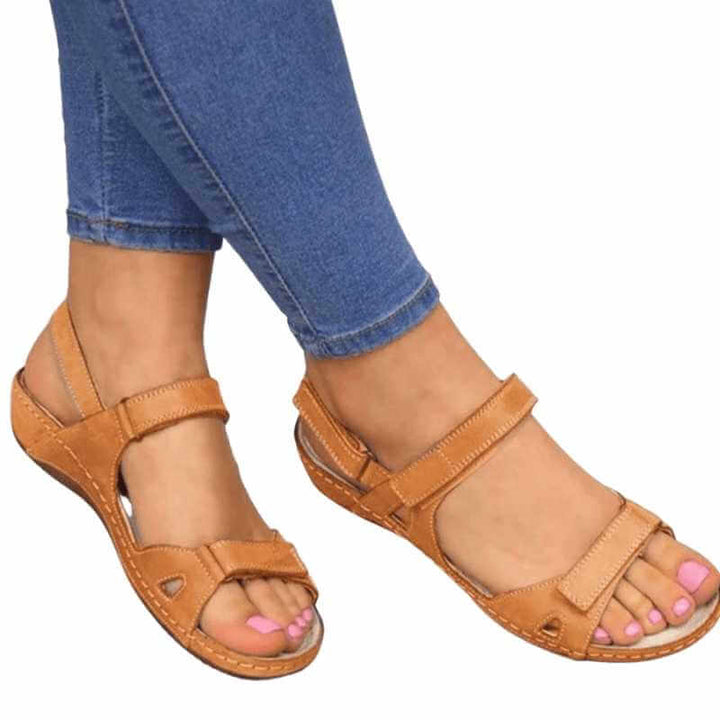 CAPRI – ORTHOPEDIC HEEL SANDALS